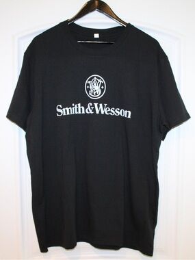 Smith & Wesson T-shirt (men’s XL) (NWOT)
